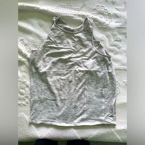 Keyhole Lululemon White Textured Sleeveless Tank Small